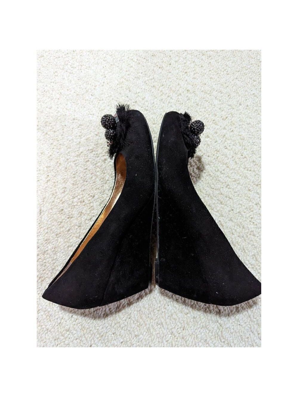BCBGeneration Women's Black Suede Wedge Pump Heels Size 7.5 - Picture 3 of 4
